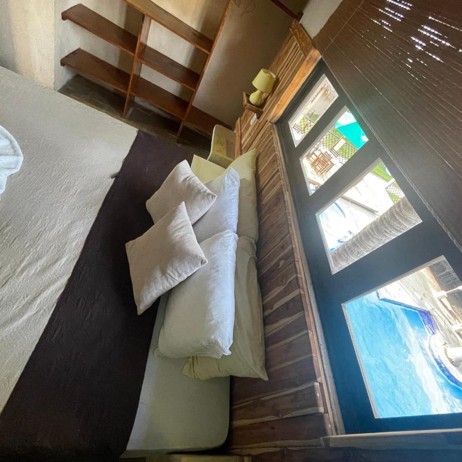 Johnnys Place Hotel Monterrico Exterior photo